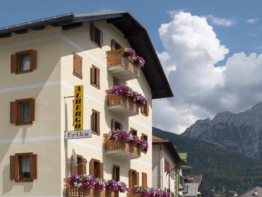 Hotel Erika Auronzo di Cadore Exteriör bild